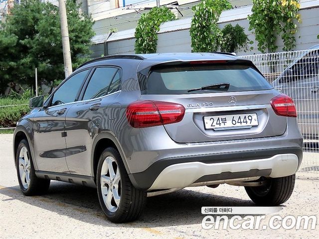 Mercedes-Benz GLA-Class X156 GLA220 - фото 1