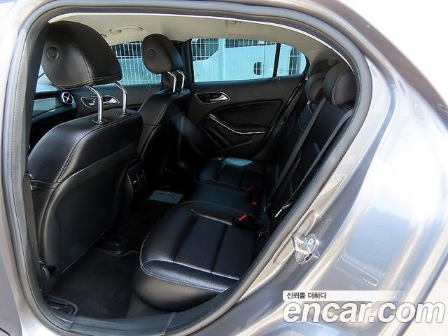 Mercedes-Benz GLA-Class X156 GLA220 - фото 4