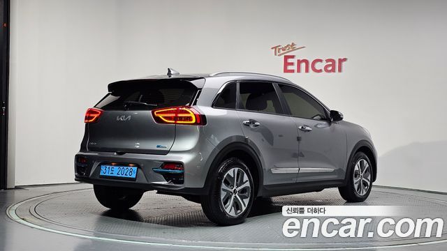 Kia Niro EV Prestige - фото 1