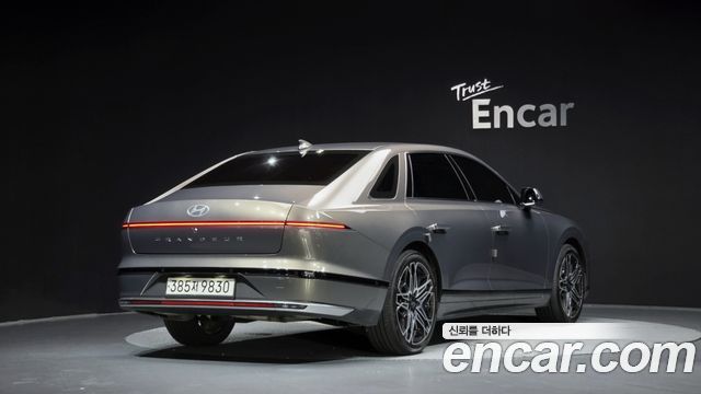 Hyundai Grandeur GN7, гибрид Exclusive - фото 1