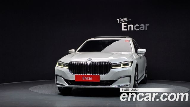 BMW 7 Series G11 745Le iPerformance Design Pure Excellence - фото 2