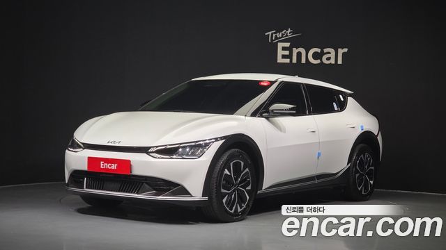 Kia EV6 Long Range Light - фото 0