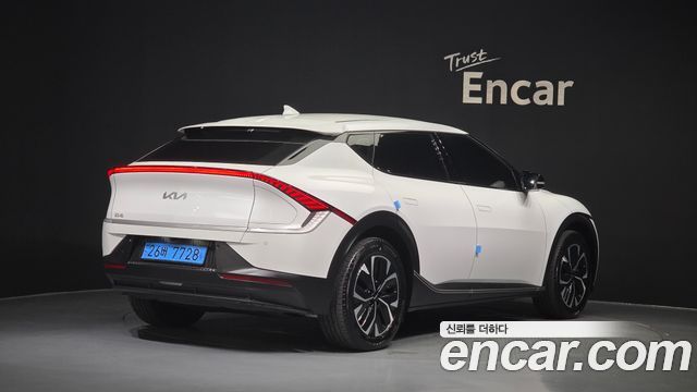 Kia EV6 Long Range Light - фото 1