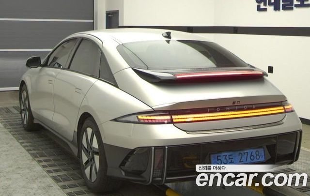 Hyundai Ioniq6 Long Range Prestige - фото 1