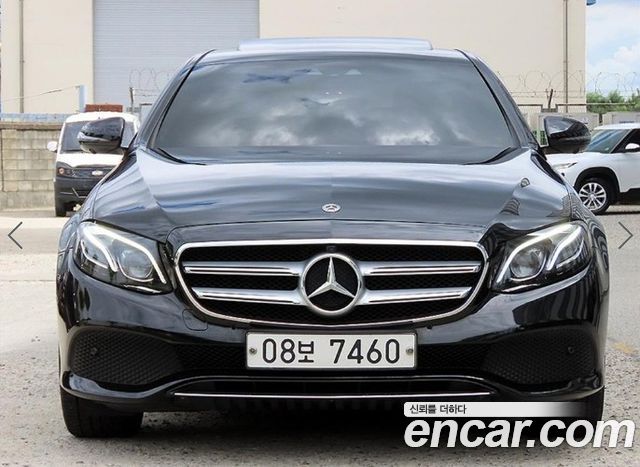 Mercedes-Benz E-Class W213 E300 4MATIC Avnatgarde - фото 1