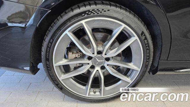 Mercedes-Benz C-Class W205 C43 AMG 4MATIC - фото 4