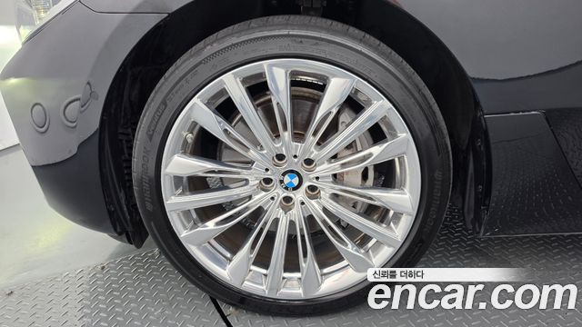 BMW Gran Turismo G32 640i xDrive Luxury - фото 4