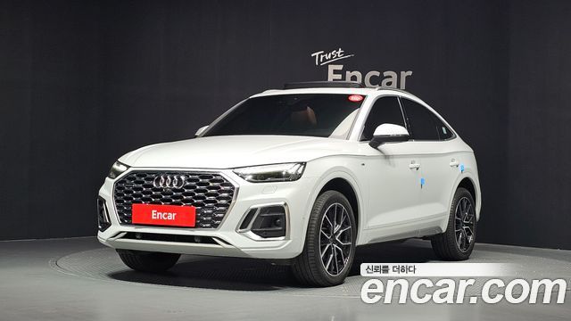 Audi Q5 FY 40 TDI Quattro Sportback Premium - фото 0