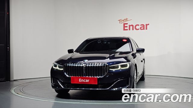BMW 7 Series G11 745e iPerformance Design Pure Excellence - фото 2