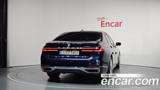 BMW 7 Series G11 745e iPerformance Design Pure Excellence - фото 3