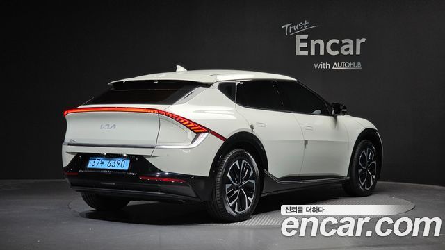 Kia EV6 Long Range Earth - фото 1