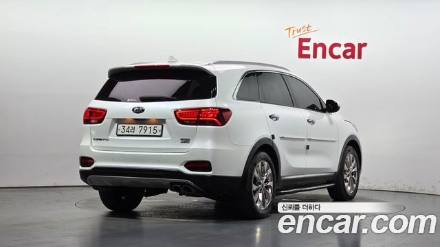 Kia Sorento New Diesel 2.2 4WD Marster - фото 1