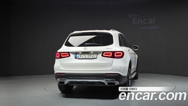 Mercedes-Benz GLC-Class X253 GLC300e 4MATIC - фото 3
