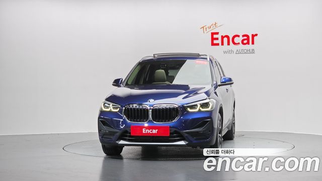 BMW X1 F48 xDrive 18d Advantage - фото 1