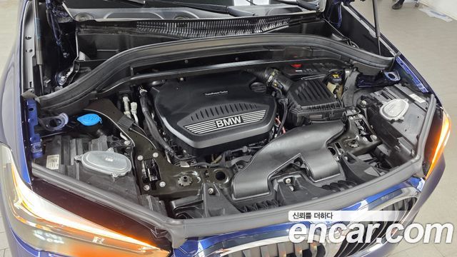 BMW X1 F48 xDrive 18d Advantage - фото 4
