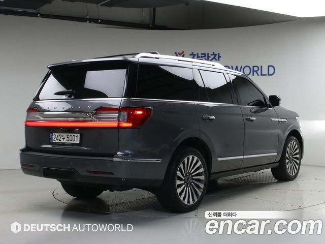 Lincoln Navigator 4-го поколения 3.5L - фото 1