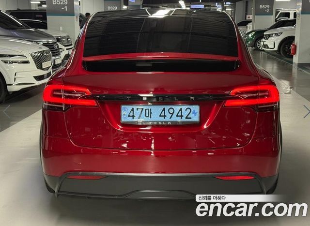 Tesla Model X AWD - фото 4