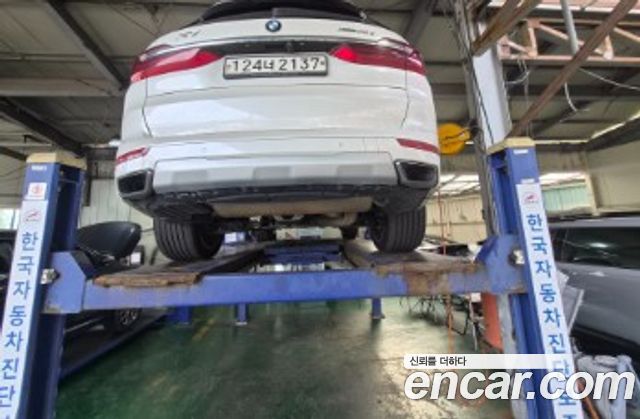 BMW X7 G07 xDrive 30d Design Pure Excellent 7-Seater - фото 1
