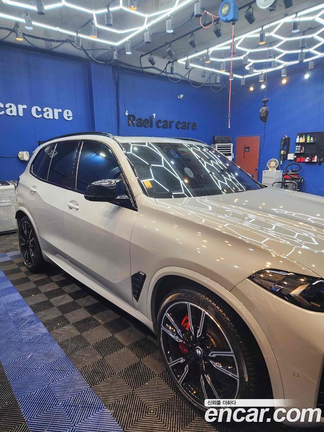 BMW X5 G05 M60i - фото 0