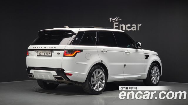 Land Rover Range Rover Sport 2-го поколения 3.0 SDV6 HSE Dynamic - фото 0