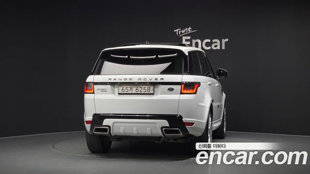 Land Rover Range Rover Sport 2-го поколения 3.0 SDV6 HSE Dynamic - фото 2