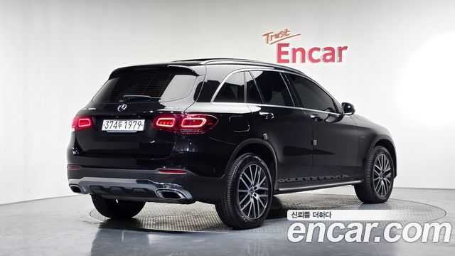 Mercedes-Benz GLC-Class X253 GLC300e 4MATIC - фото 1