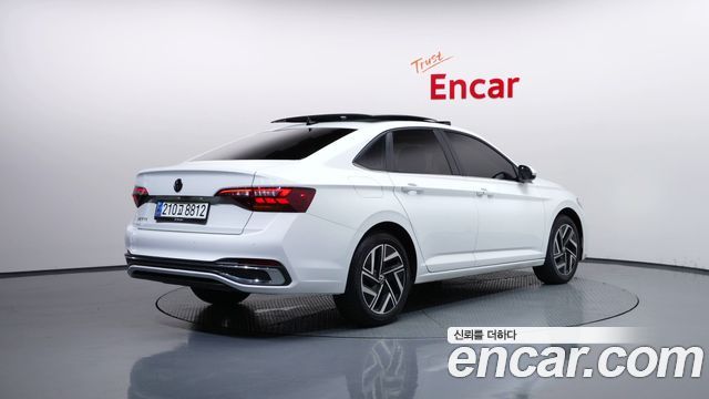 Volkswagen Jetta 7-го поколения 1.5 TSI Prestige - фото 1