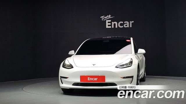 Tesla Model 3 Standard Range Plue RWD - фото 2