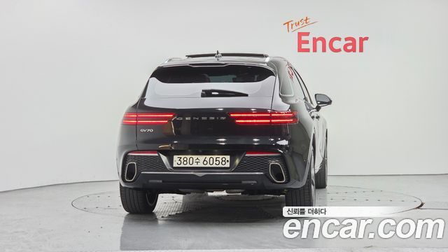 Genesis GV70 2.5T Gasoline 2WD - фото 3