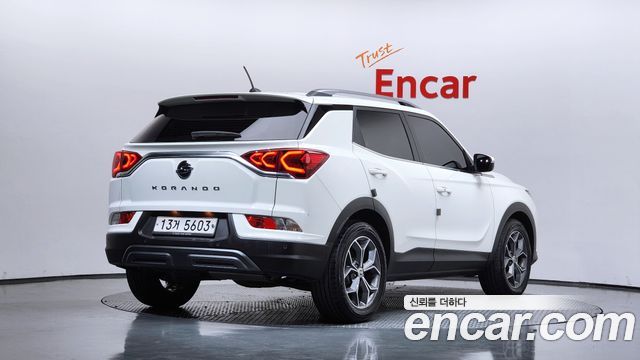 SsangYong Korando Diesel 1.6 2WD Delight Plus - фото 1