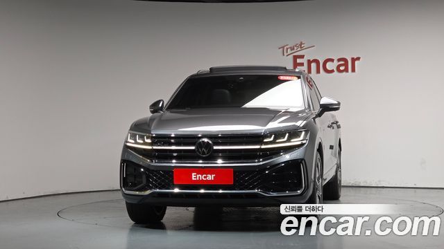 Volkswagen Touareg 3-го поколения 3.0 TDI R-Line - фото 1