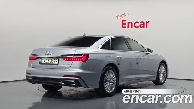 Audi A6 C8 45 TFSI Premium - фото 1