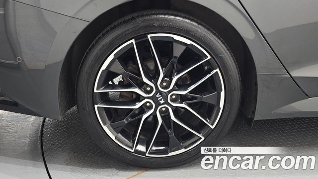 Kia K5 3-го поколения 1.6 Turbo Signature - фото 4