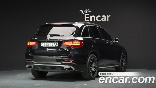 Mercedes-Benz GLC-Class X253 GLC300 4MATIC - фото 0