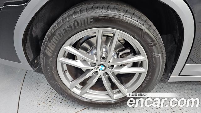 BMW X4 G02 xDrive20i M Sport X - фото 4