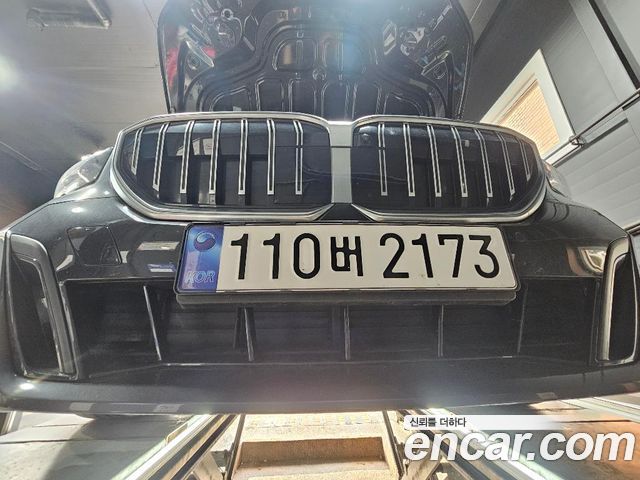BMW 5 Series G60 520i M Sport - фото 0