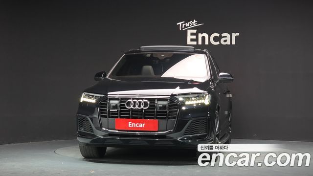 Audi Q7 55 TFSI Quattro Premium - фото 2
