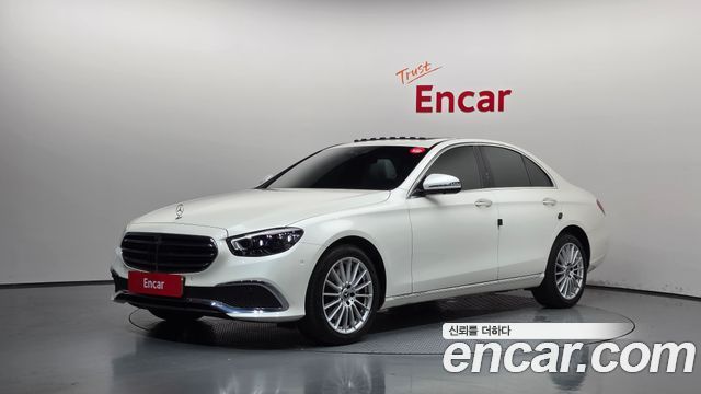 Mercedes-Benz E-Class W213 E250 Exclusive - фото 0