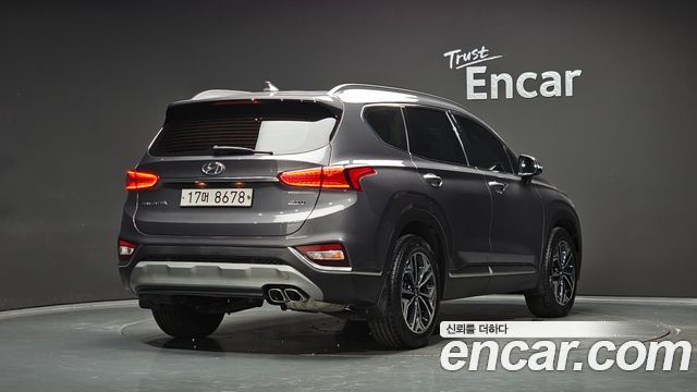 Hyundai Santafe TM Diesel 2.0 2WD Prestige - фото 1
