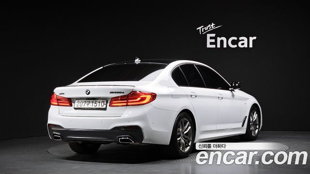 BMW 5 Series G30 520d M Sport Package Plus - фото 0
