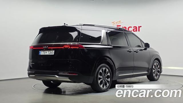 Kia Carnival 4-го поколения Gasoline 7-Seater Signature - фото 1