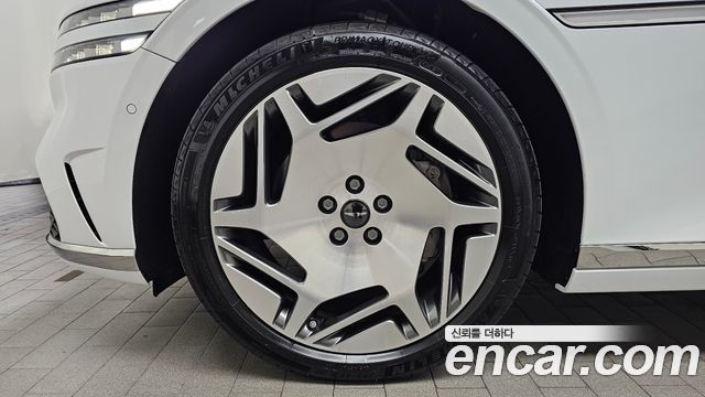 Genesis G90 RS4 Gasoline 3.5 Turbo AWD - фото 3