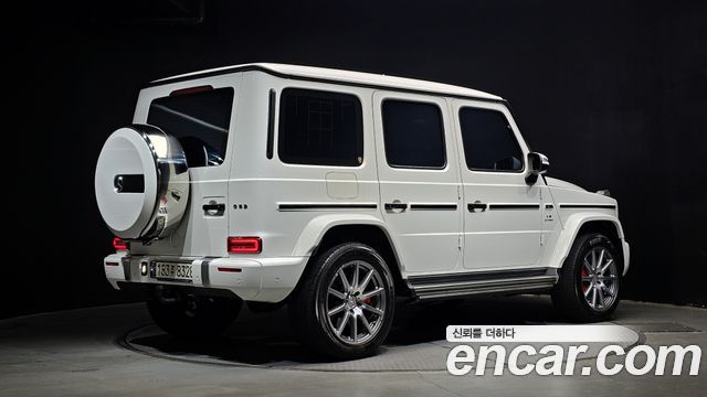 Mercedes-Benz G-Class AMG G63 - фото 1