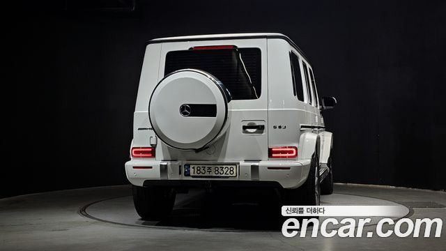 Mercedes-Benz G-Class AMG G63 - фото 3