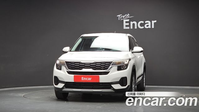 Kia Seltos Diesel 1.6 4WD Trendy - фото 2
