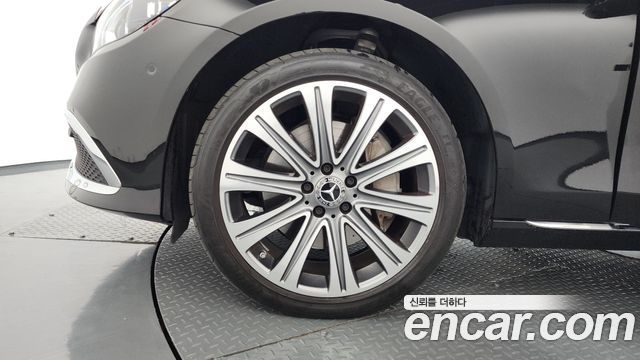 Mercedes-Benz E-Class W213 E350 4MATIC Exclusive - фото 4