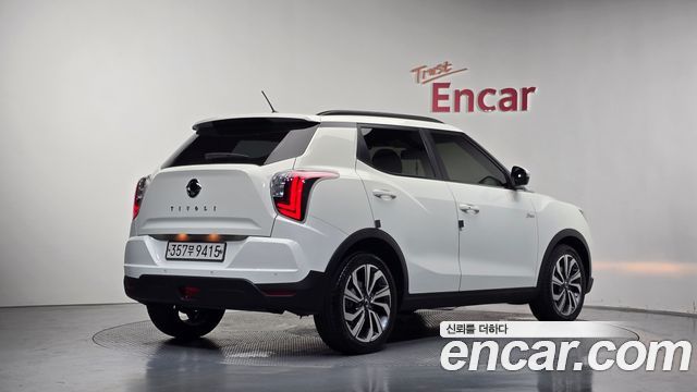 SsangYong Tivoli Gasoline 1.5 2WD V3 - фото 1