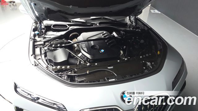 BMW 7 Series G70 740d xDrive M Sport - фото 4
