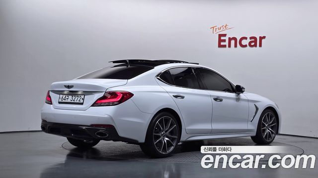 Genesis G70 2.0T Sport Package - фото 1