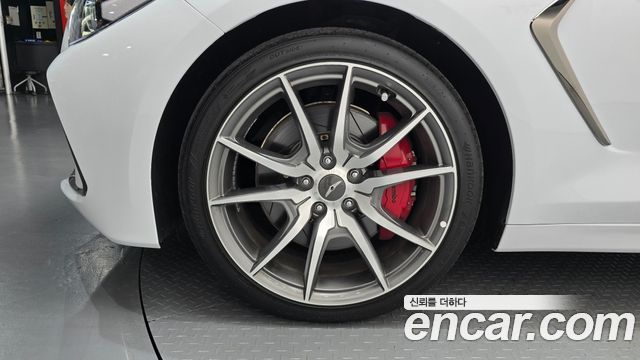 Genesis G70 2.0T Sport Package - фото 4